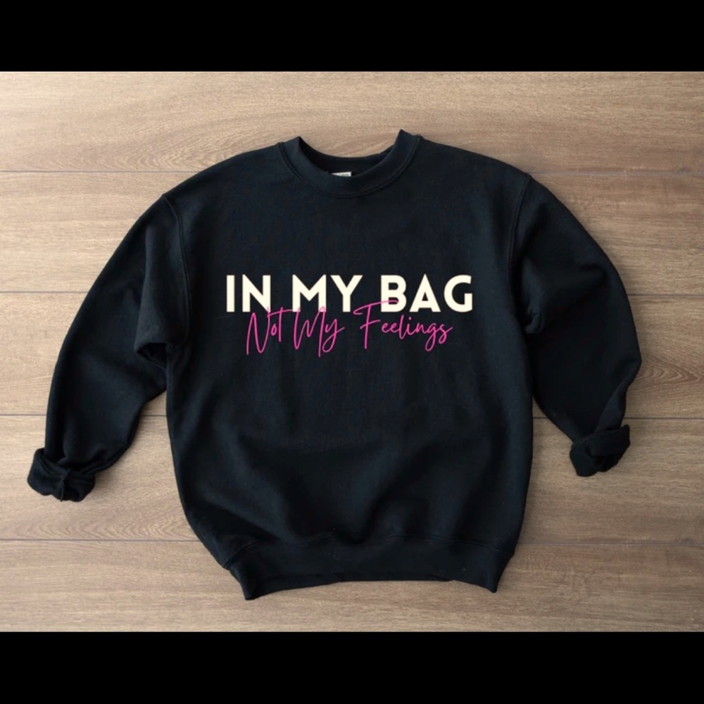 For All Girls Who’s In Their Bag